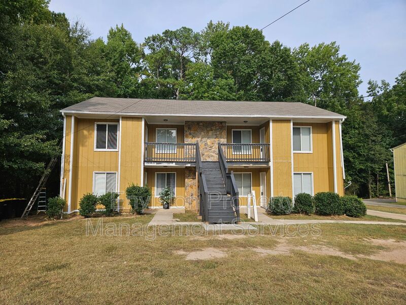 Fairburn Condo: 74 Clay Street