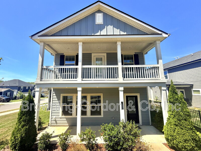 Antioch House: 3648 Four Leaf Way