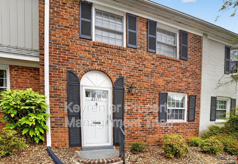 Greensboro House: 2317 Patriot Way