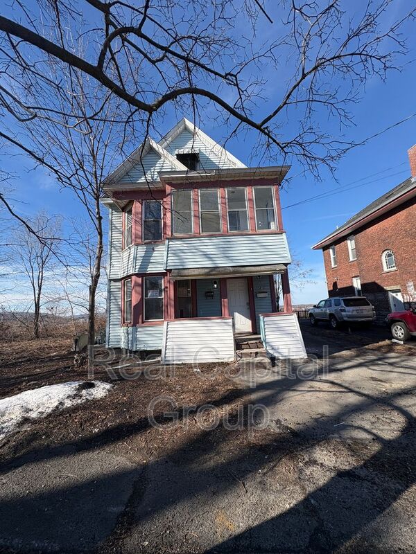 Schenectady Condo: 1210 1st Ave