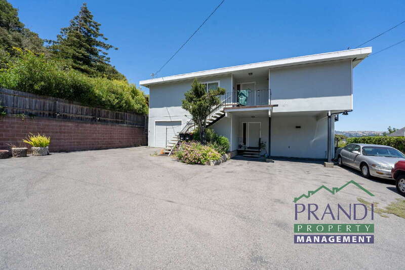 Sausalito Condo: 110 Pearl St