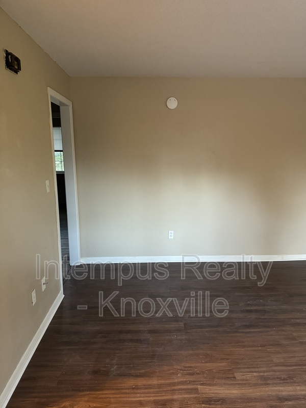 Knoxville Apartment: 3116 Rennoc Rd