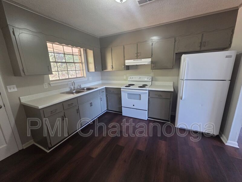 Ringgold House: 583 Bandy Lane