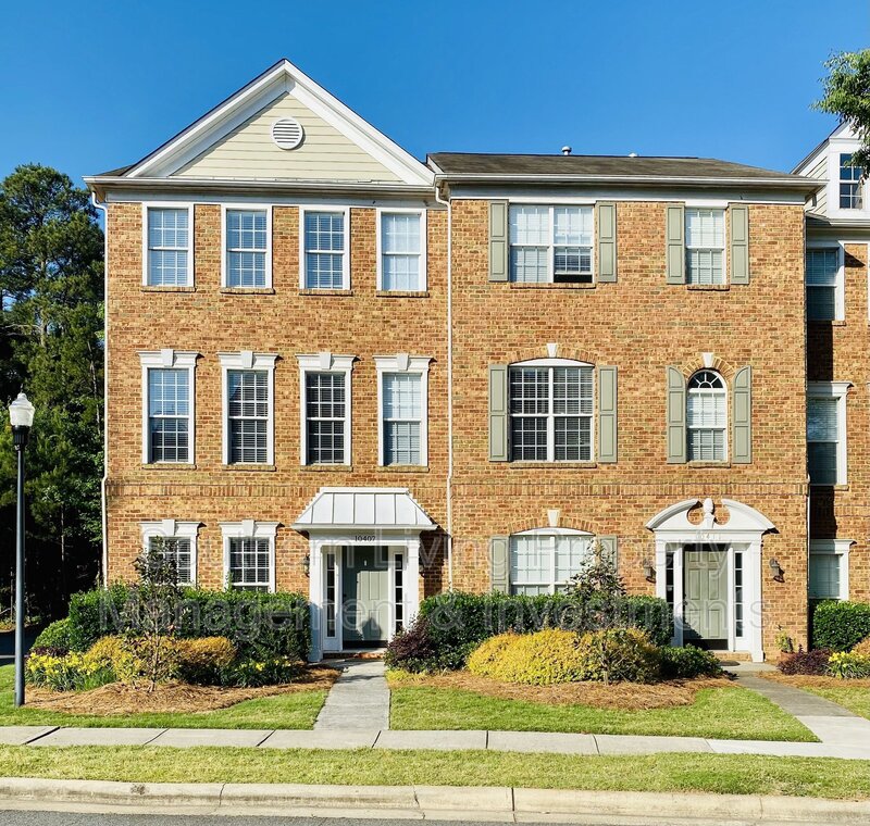 Charlotte Townhome: 10407 Winslet Drive