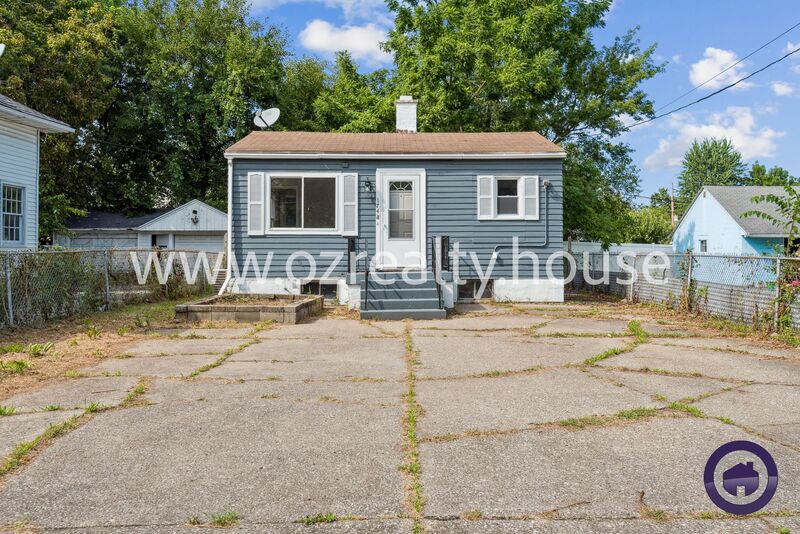 Toledo House: 1748 Georgia Ave