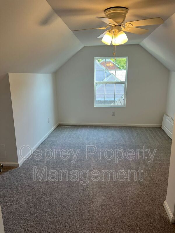 Welcome to this beautiful home located in the heart of Portsmouth 