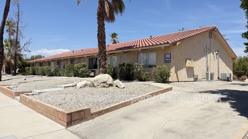 Cathedral City Condo: 27700 Avenida Terrazo