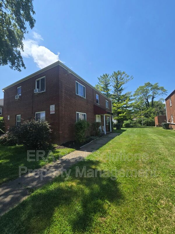 Columbus Condo: 81 N Hampton Rd
