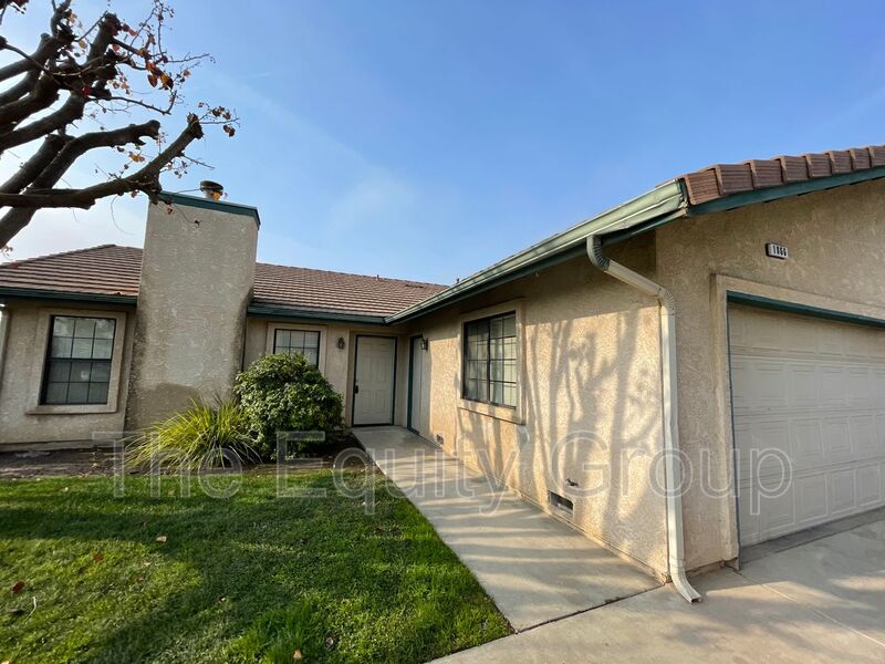 Request a Viewing for 1866 E Henshaw Avenue Tenant Turner