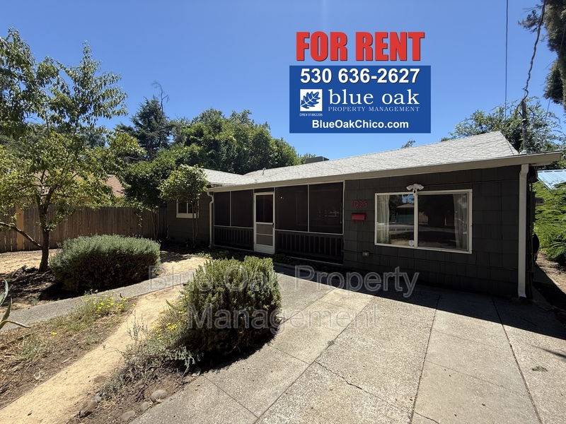 Chico House: 1925 Palm Avenue