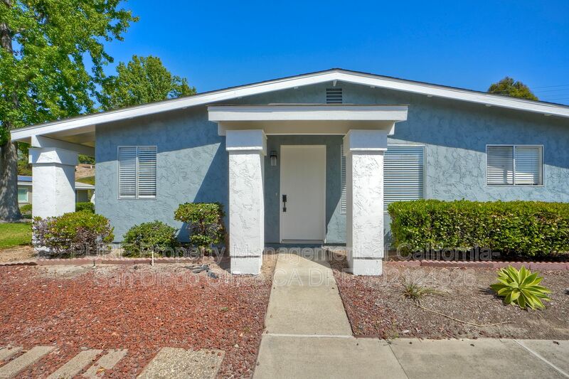 Oceanside House: 3750 Mount Vernon Ave