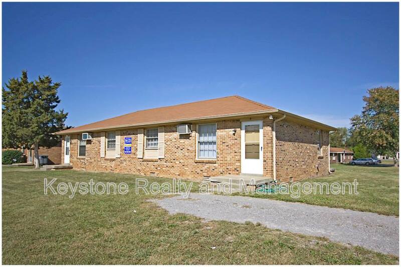 Clarksville Condo: 141 Airport Road