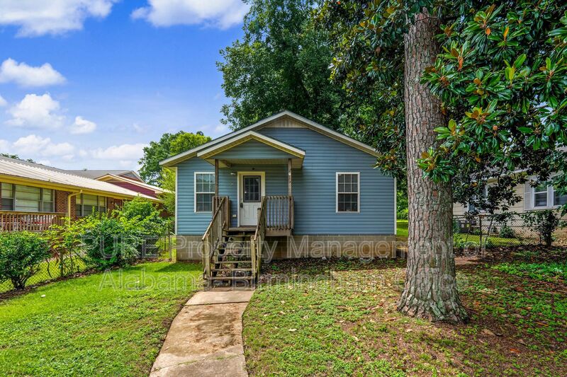 Birmingham House: 621 Bell Ave