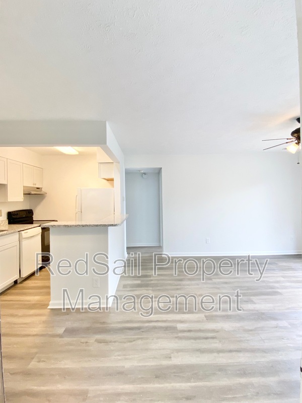Hampton House: 139 Haverford Ct