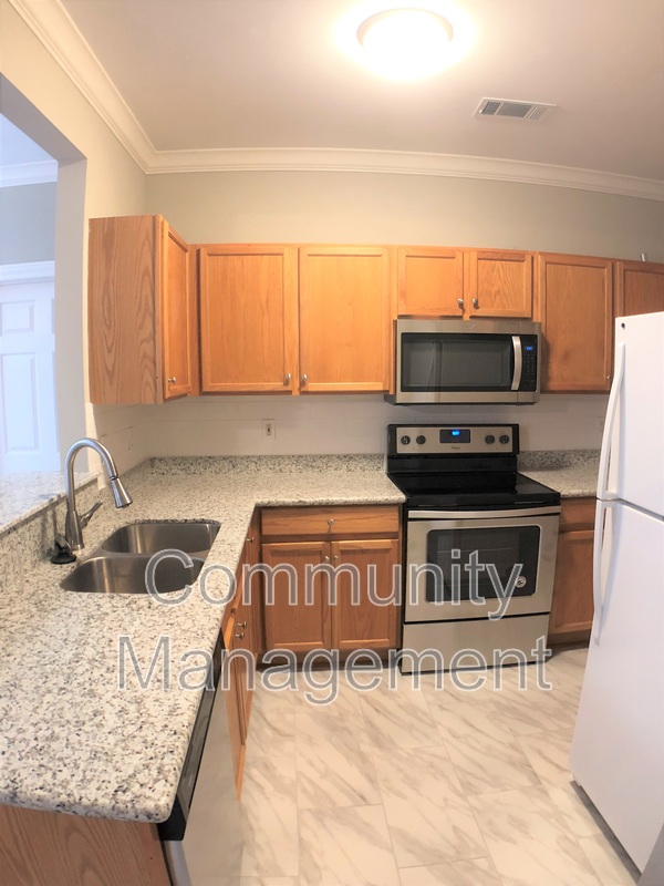 Baton Rouge Condo: 710 E Boyd Dr