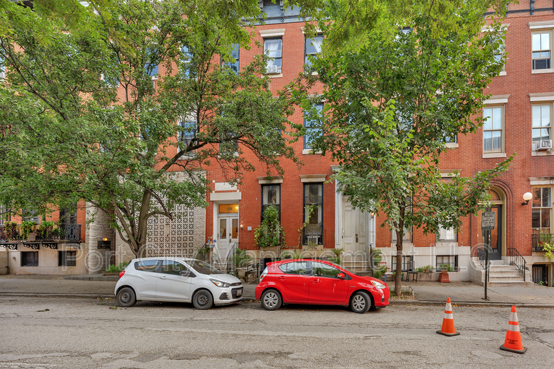 Baltimore Condo: 931 Saint Paul Street - Unit 2F