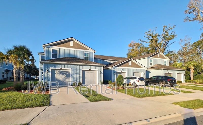 Jacksonville Townhome: 268 Aralia Ln