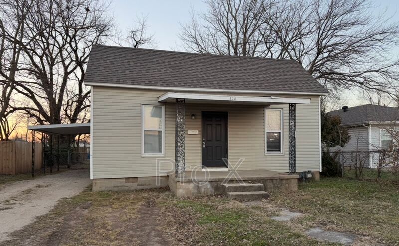 Joplin House: 820 Indiana