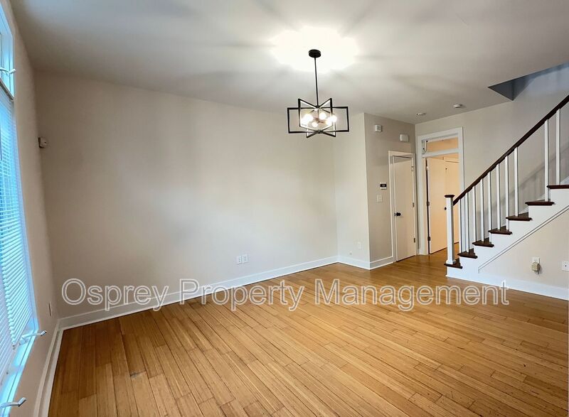 3BR Home w/ 2-Car Garage | Prime Norfolk Location - Photo 12