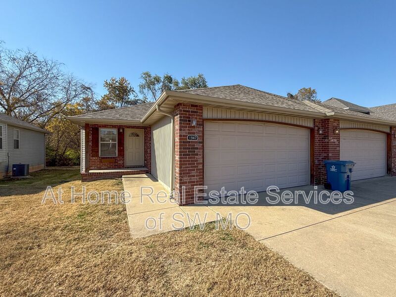 Springfield Condo: 1947 S Farm Road 123