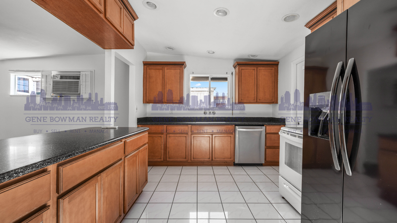 National City House: 4102 E Plaza Blvd