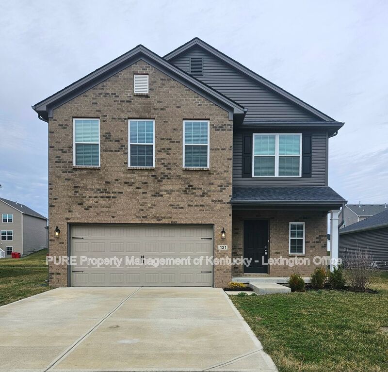 Nicholasville House: 121 Forester Court