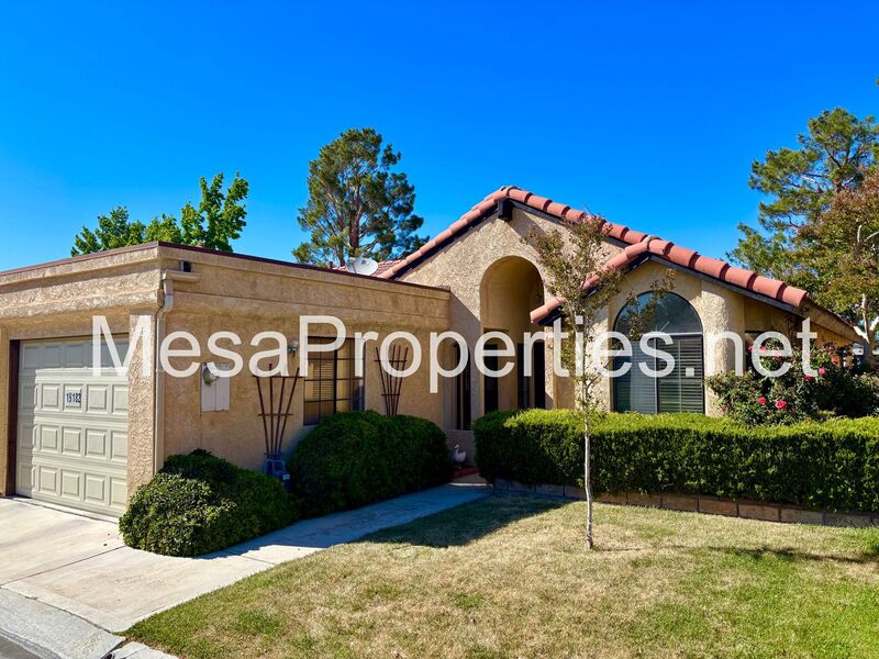 Apple Valley House: 19182 Elm Drive