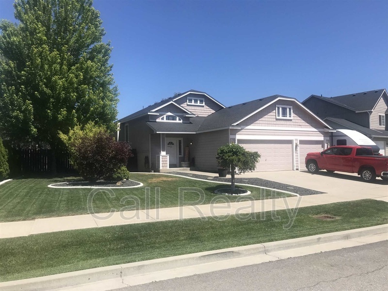 Spokane Valley House: 14609 E Crown Ave