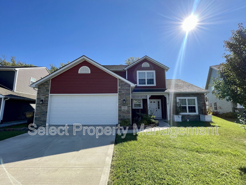 Fort Wayne House: 12860 Starling Cove