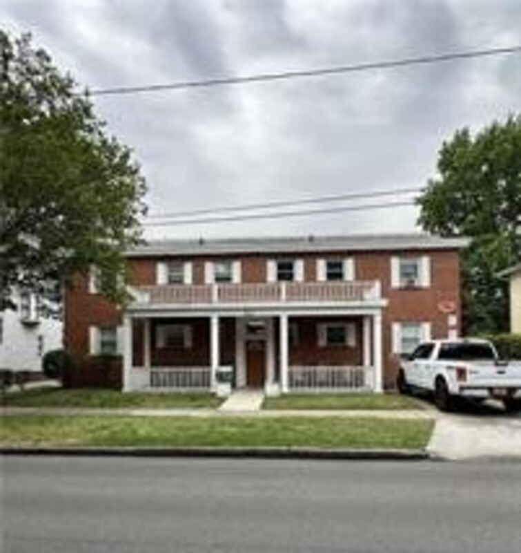 Norfolk Condo: 721 W Princess Anne Rd