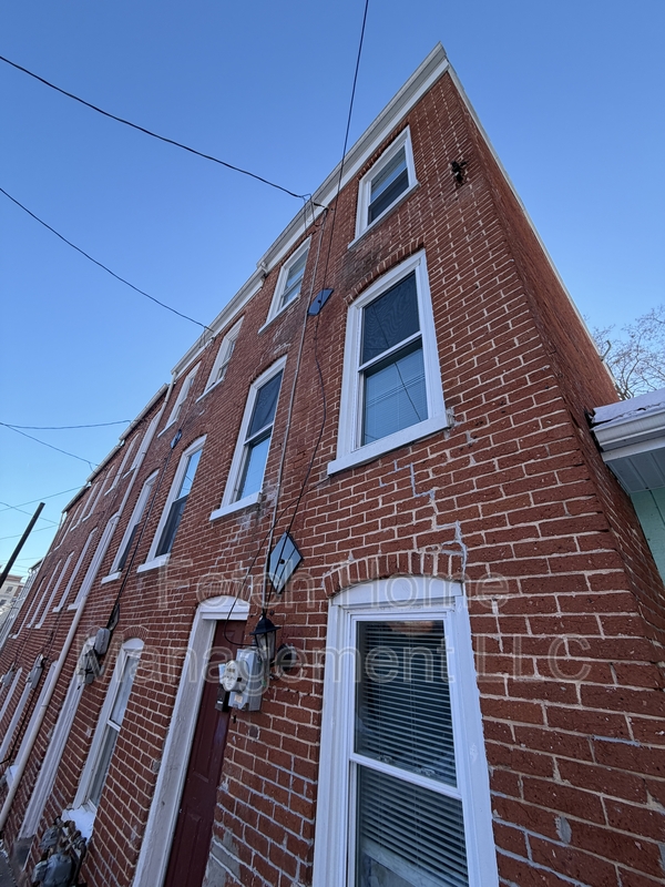 Lancaster Condo: 238 West Mifflin Street