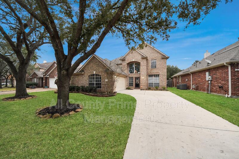 Katy House: 23906 Indian Crest Ct.