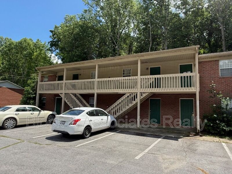 Randleman Condo: 119 Reece Court