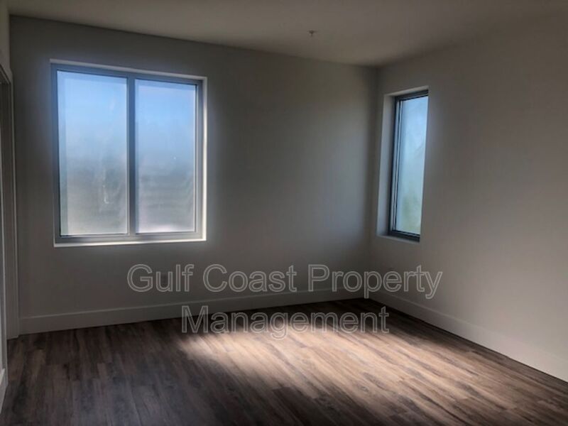 1709 N. Tamiami Trail Unit #501 Sarasota FL 34236 - Photo 6