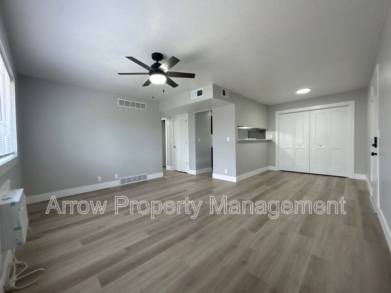 Clarinda House: 1010 North 16th Street