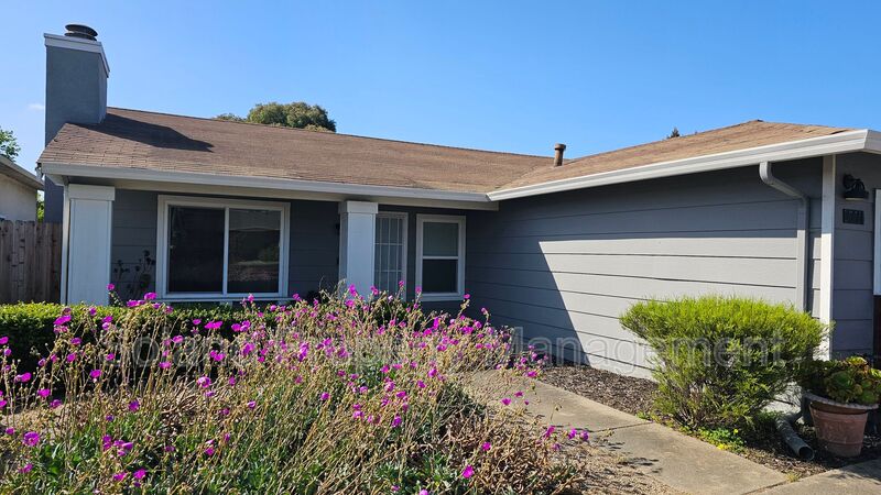 Vallejo House: 771 Quartz Lane