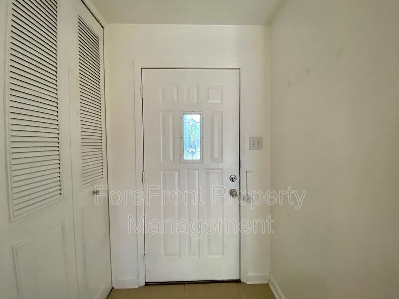3419 Shady Springs San Antonio TX 78230-4932 - Photo 3