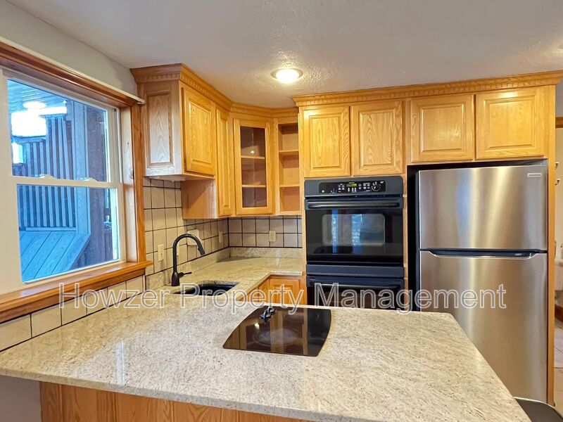North Attleboro Condo: 45 Church St