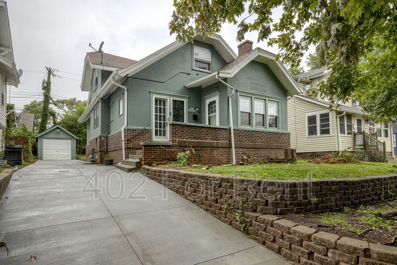 Omaha House: 2516 North 48th Street - Grom Crew