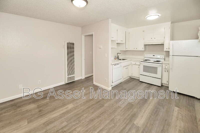 Sacramento Condo: 1928 Ethan Way