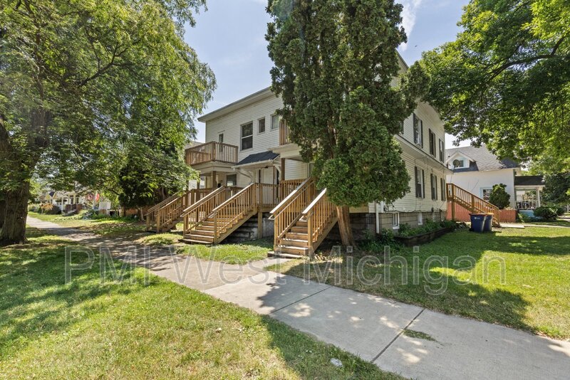 Grand Rapids Condo: 1057 Pine Ave NW