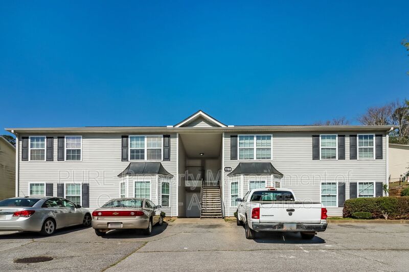 Cartersville Townhome: 1700 - 1706 Stonehaven circle