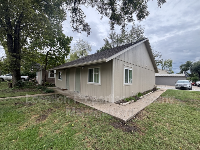 1315 West 5th Street - 1315, Lawrence rental