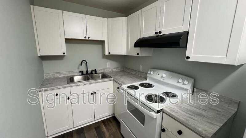 Hampton Condo: 631 Quincy St