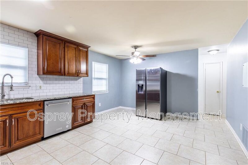 Welcome to this beautifully maintained 4-bedroom! "ASK ABOUT OUR ZERO DEPOSIT" - Photo 3