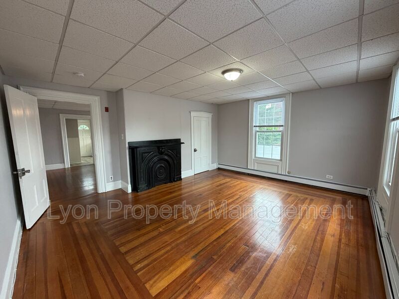 Pawtucket Condo: 189 Exchange St