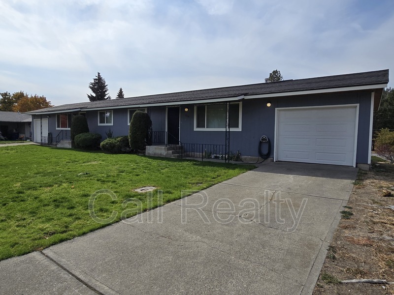 Spokane Valley Condo: 2116 S Fawn Dr