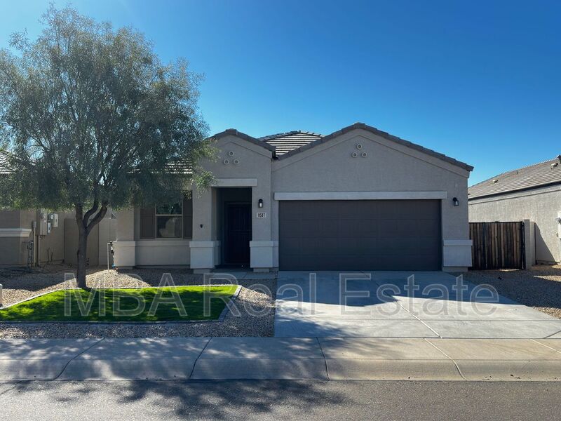 Florence House: 11587 E Verbina Ln