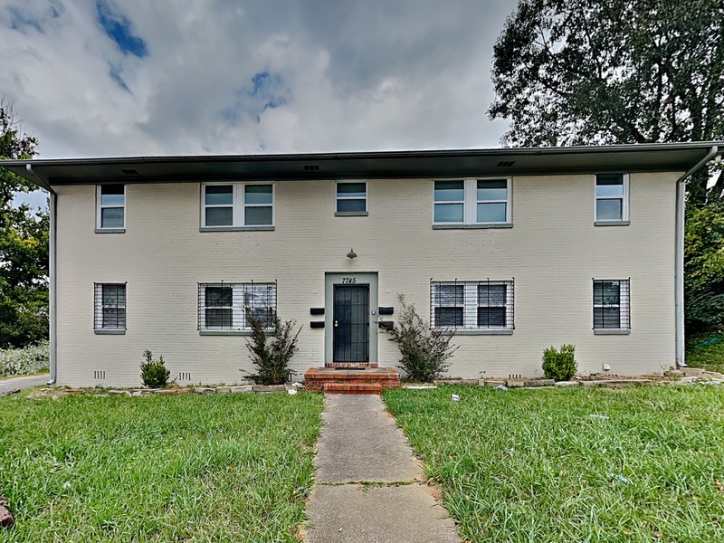 Birmingham Condo: 7745 Madrid Ave