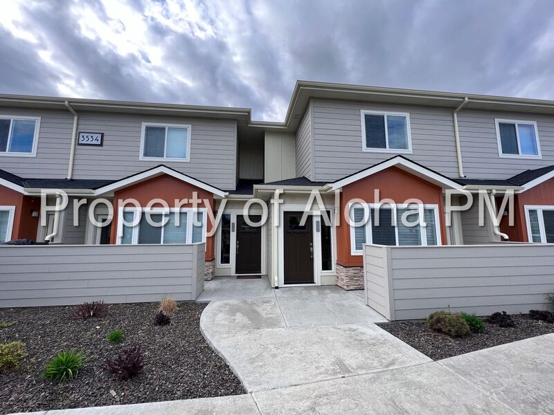 Boise House: 3534 E. Grand Forest Dr.